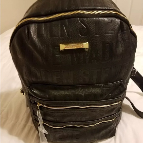 Steve Madden Handbags - Steve Madden Logo backpack w/detachable coin purse